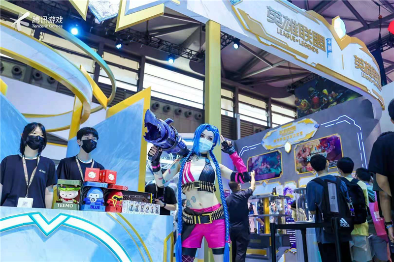 2021Chinajoy開館首日現場圖 遊戲和美女可兼得！