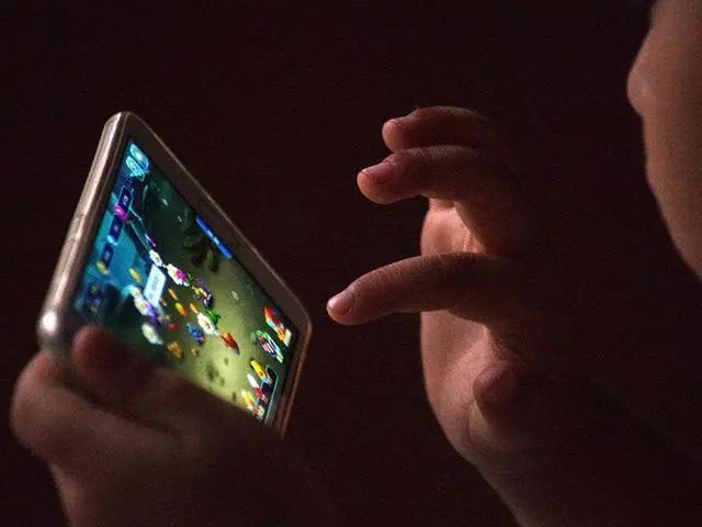 新版《未成年人保護法》今起施行 建立統一未成年人電子身份認證系統