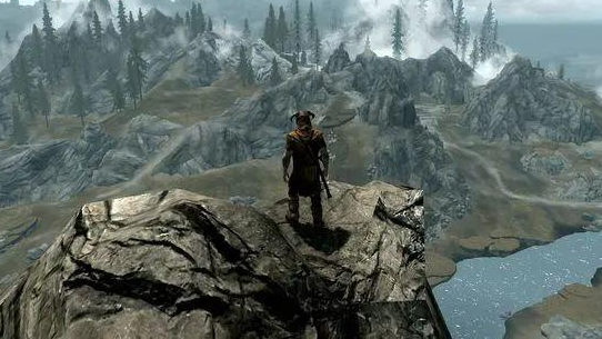 上古卷軸5幻刺要穿法師袍嗎 ？