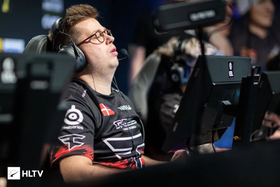 【CS：GO賽事】——EPL S15 B組首日賽果：銀河戰艦FaZe爆冷