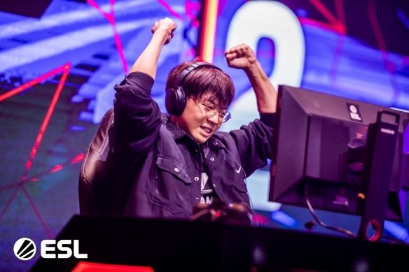 含金量拉滿！中國選手李培楠《星際2》IEM總決賽冠軍