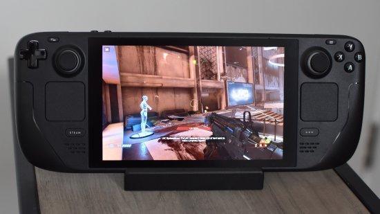 超好玩！42%的SteamDeck玩家會在掌機上打遊戲