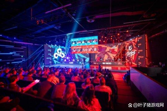 RNG逆轉TT進季後賽第二輪！IG全隊申請解說比賽，薅Doinb的蘋果14