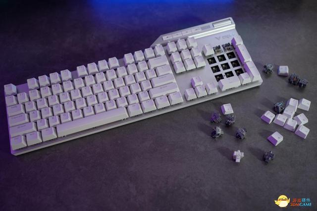 雷柏V700DIY熱插拔型機械鍵盤評測：打造個性化專屬鍵盤