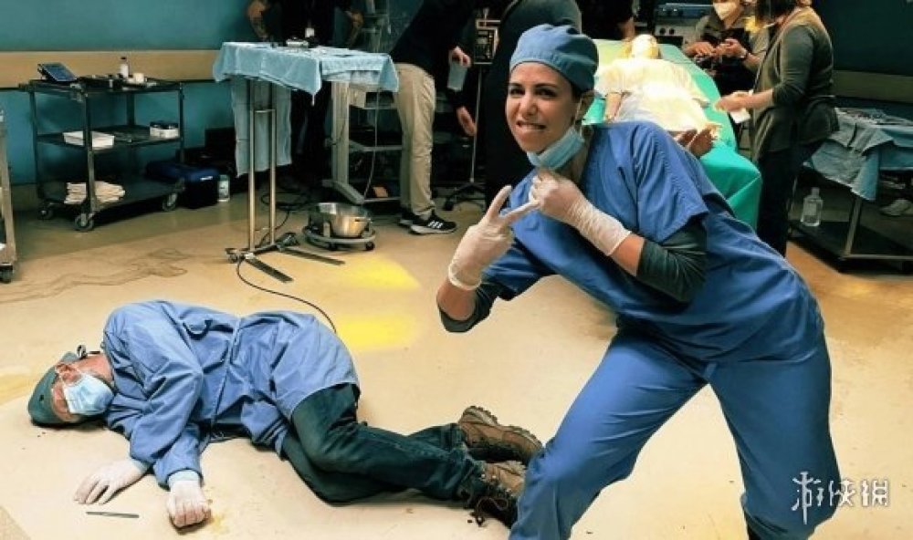 《最後生還者》喬爾艾莉艾比的演員均在真人劇中客串